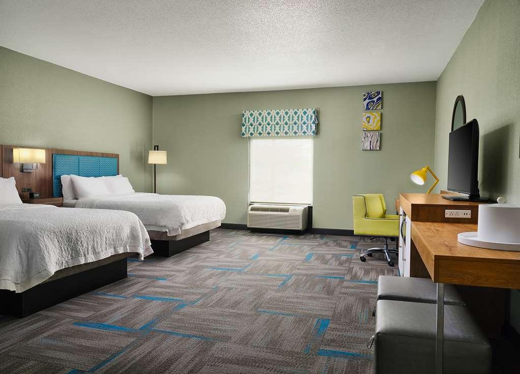 Hampton Inn Covington Va Номер фото