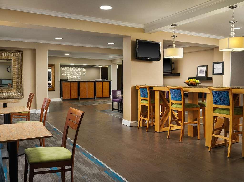 Hampton Inn Covington Va Интерьер фото